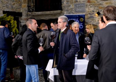 La Corona de Ainsa - Vino vinos wine Ainsa somontano huesca vignerons de huesca