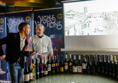La Corona de Ainsa - Vino vinos wine Ainsa somontano huesca vignerons de huesca
