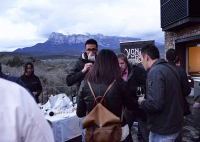 La Corona de Ainsa - Vino vinos wine Ainsa somontano huesca vignerons de huesca