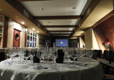 La Corona de Ainsa - Vino vinos wine Ainsa somontano huesca vignerons de huesca