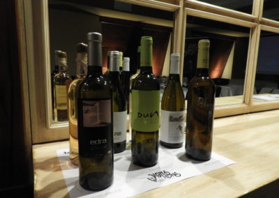 La Corona de Ainsa - Vino vinos wine Ainsa somontano huesca vignerons de huesca